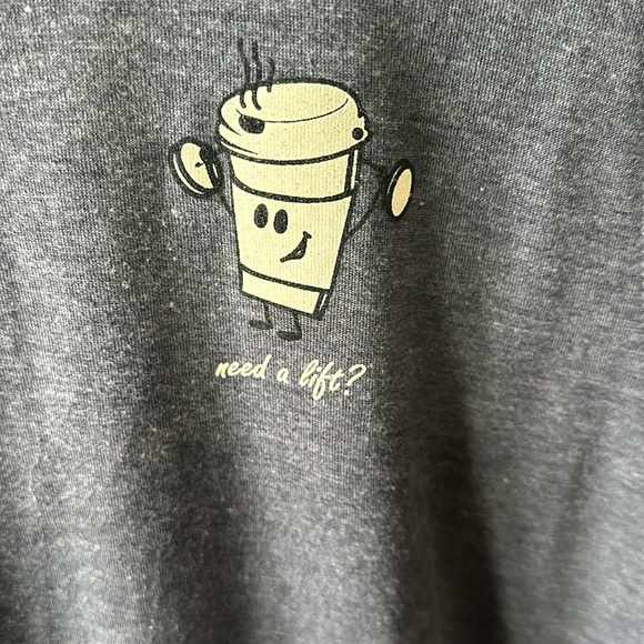 Old Navy Tank - Picture 2 of 4